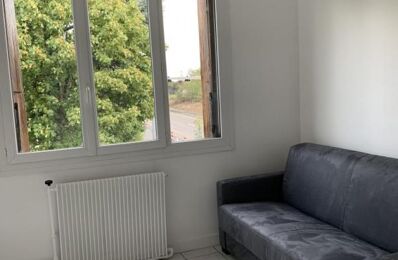 location appartement 590 € CC /mois à proximité de Massy (91300)