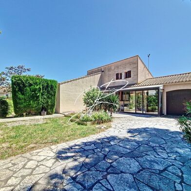 Maison 5 pièces 343000 €