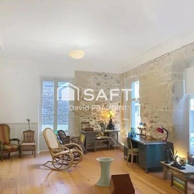 Commerce 2 pièces 121000 €