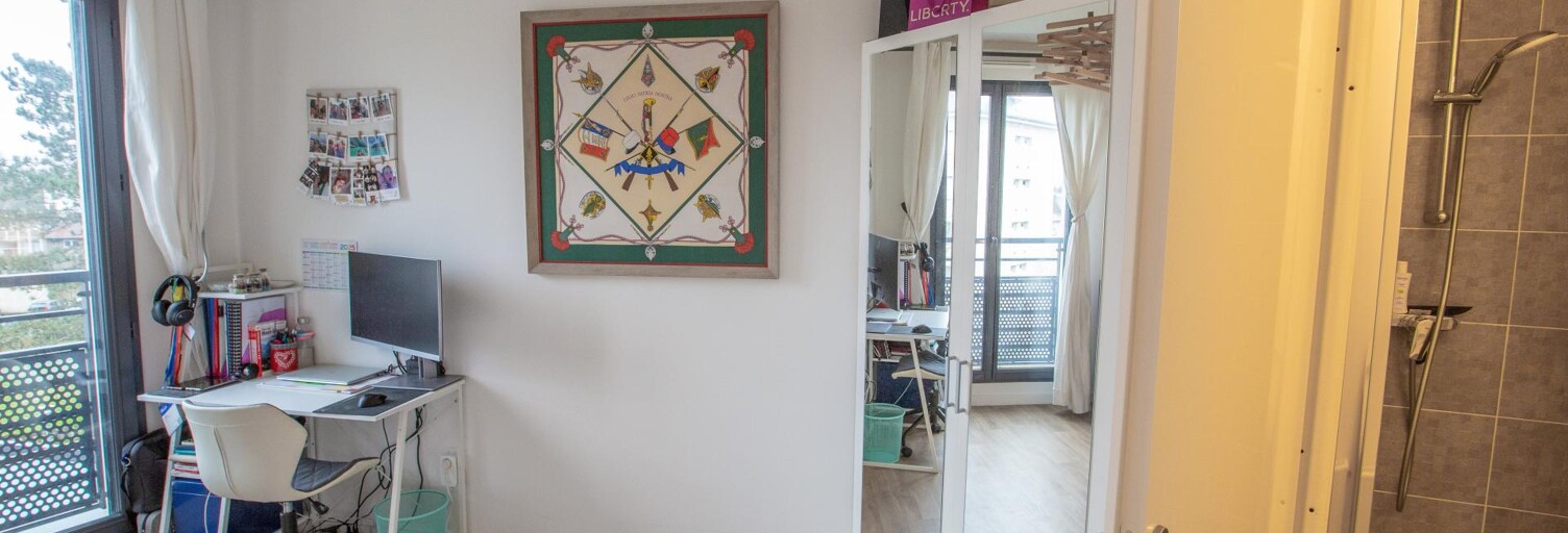 Appartement 4 Pièces 86 m² à vendre à Saint-Cyr-l'École (78210)