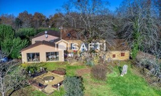 Maison 25 Pièces 445 m² à vendre à Vitrac (24200)