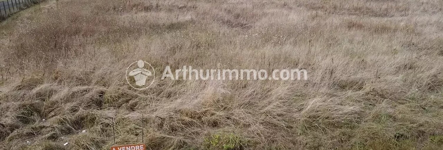 Terrain  2200 m² à vendre à Douchapt (24350)