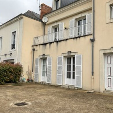 Maison 11 pièces 252 m²