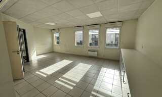 Bureau  89 m² à louer à Angers (49000)