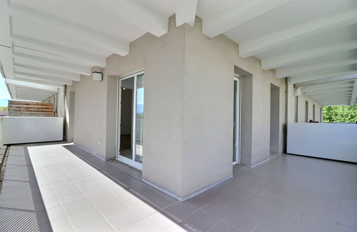 Appartement Grenoble 2 pièce(s) 43.81 m2 — photo 3