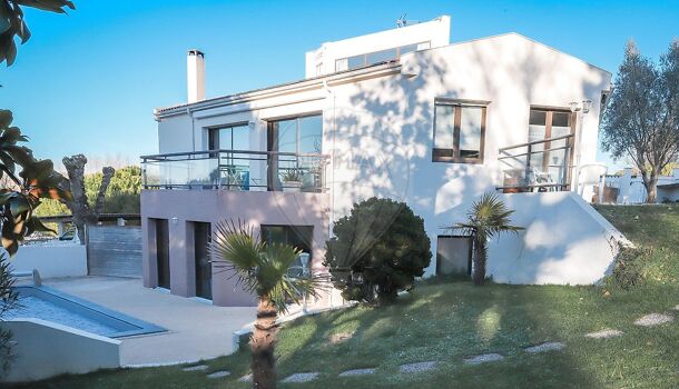 Villa / Maison 9 pièces  à vendre Saint-Palais-sur-Mer 17420