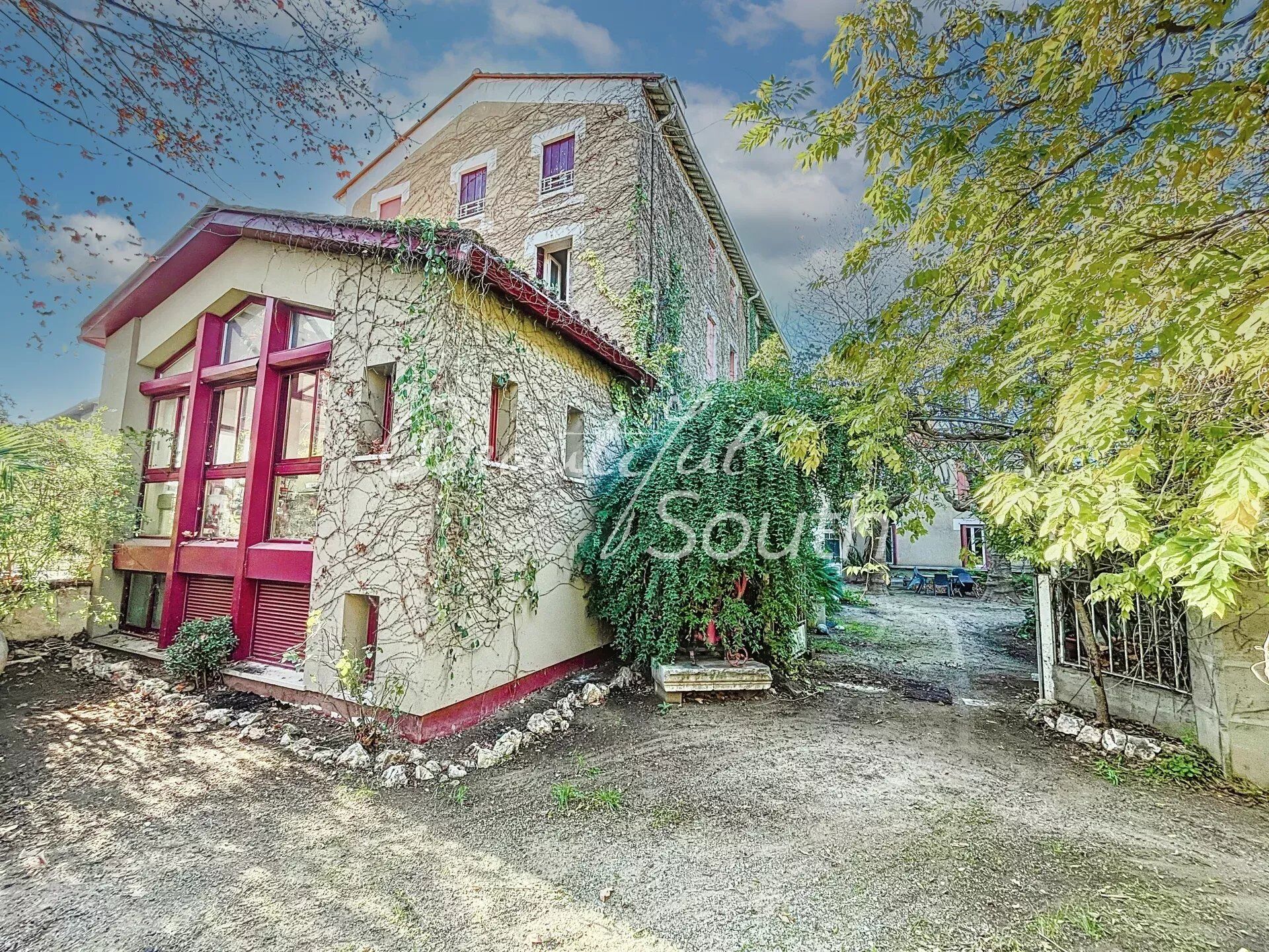 Propriété 17 pièces  à vendre Bages 66670