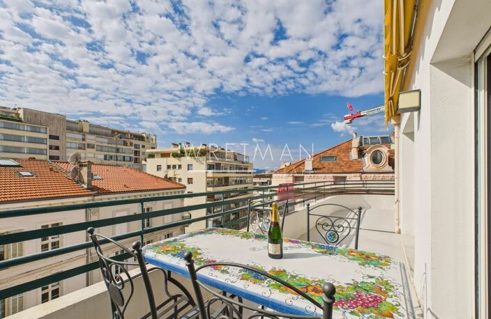Appartement 3 pièces en étage élevé - Cannes Banane — photo 2