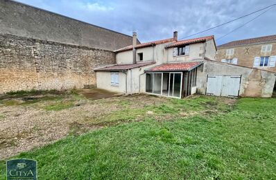 vente maison 155 000 € à proximité de Ayron (86190)