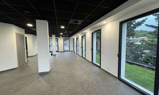 Bureau 1 Pièce 125 m² à louer à La Ciotat (13600)