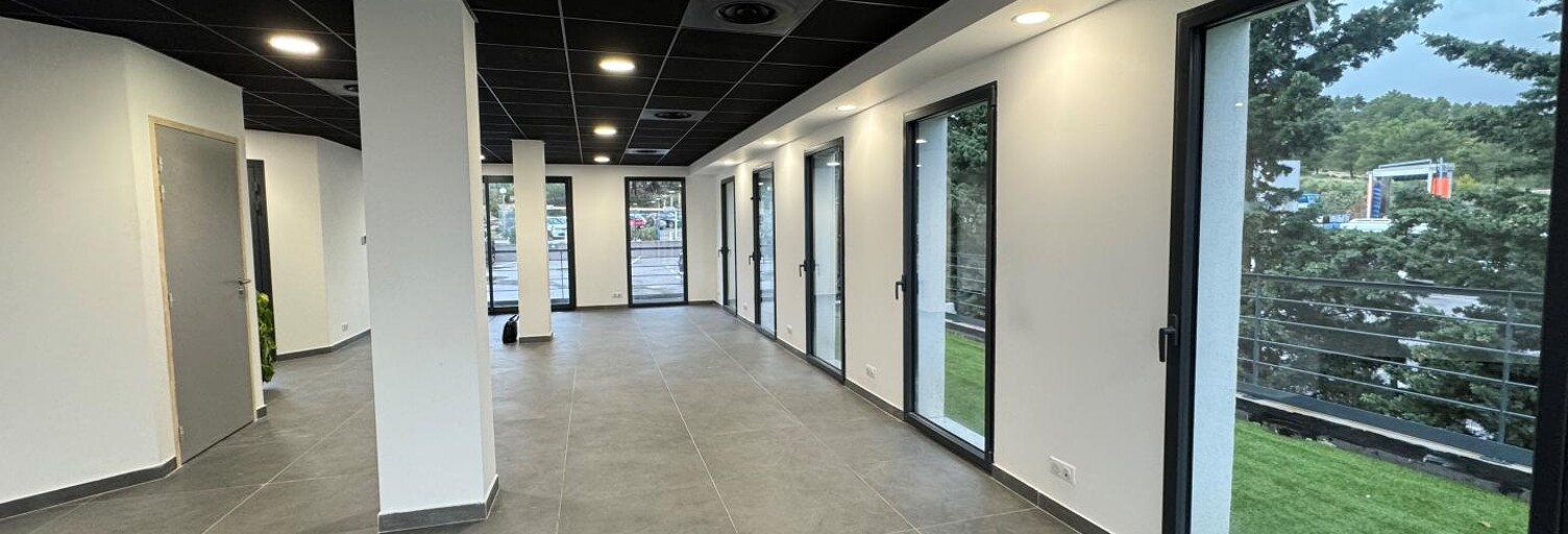 Bureau 1 Pièce 125 m² à louer à La Ciotat (13600)