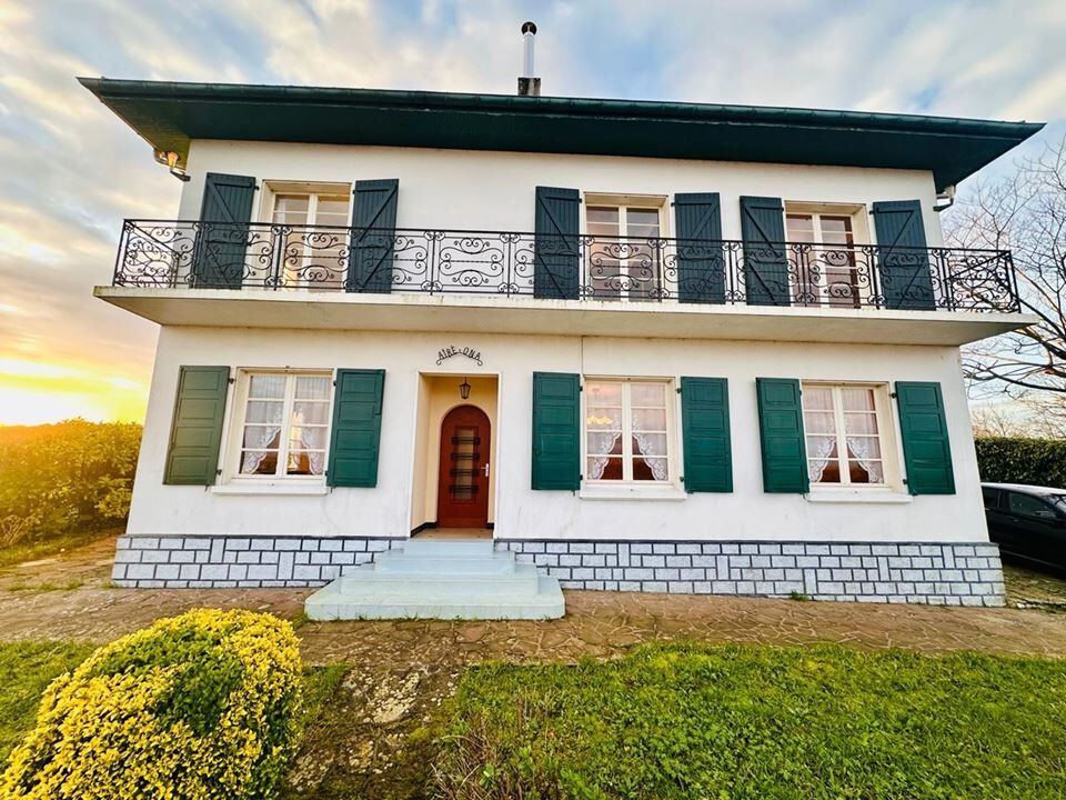 Villa / Maison 7 pièces  à vendre Urcuit 64990