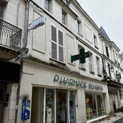 Immeuble  233200 €