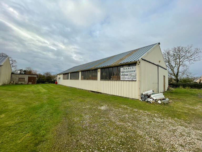 Hangar/Atelier à louer à PICAUVILLE — photo 1
