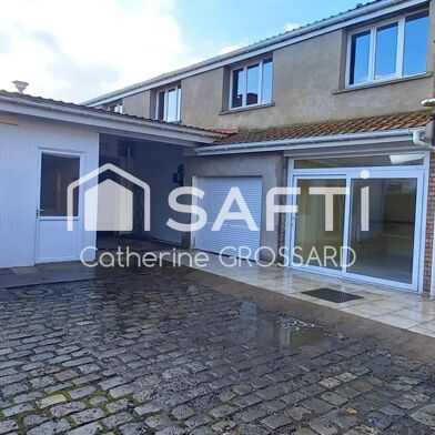 Immeuble  254000 €