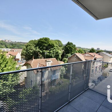 Appartement 5 pièces 81 m²