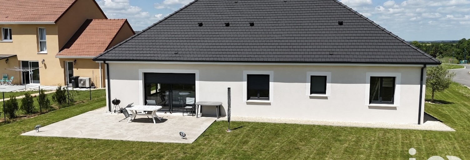 Maison 6 Pièces 140 m² à vendre à Avord (18520)