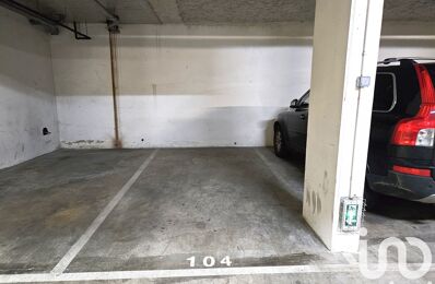 vente garage 25 000 € à proximité de Villeneuve-la-Garenne (92390)