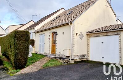 vente maison 185 000 € à proximité de Sérifontaine (60590)