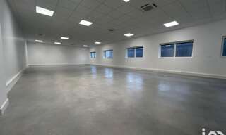 Bureau  150 m² à louer à Saint-Pierre-du-Perray (91280)