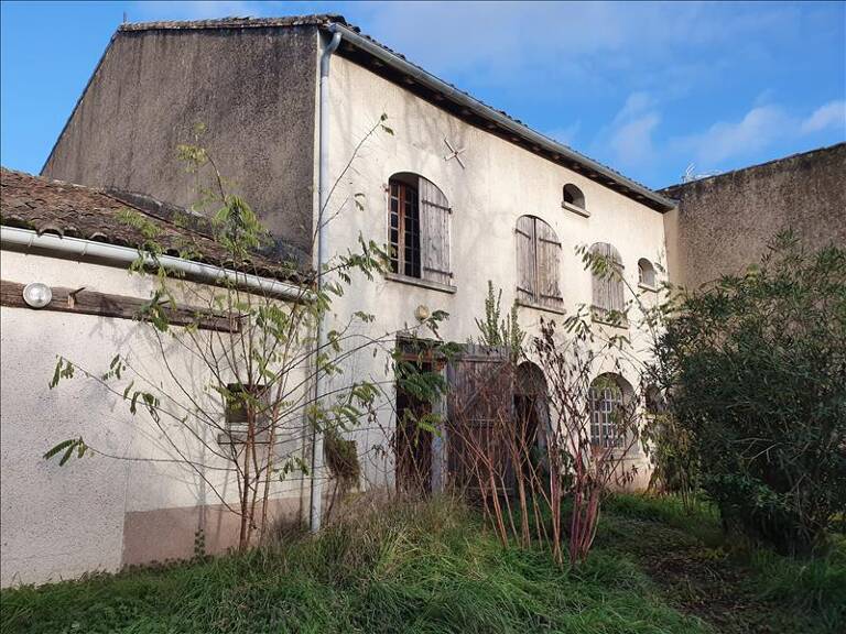 Maison de ville de 10 pièces principales — photo 1