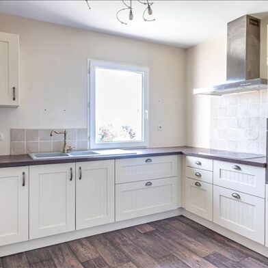 Appartement 4 pièces 279000 €