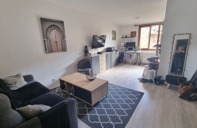 location appartement 460 € CC /mois à proximité de Castries (34160)