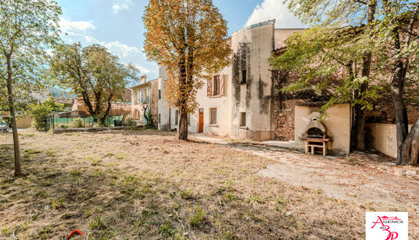 Villa / Maison 7 pièces  à vendre Cuers 83390
