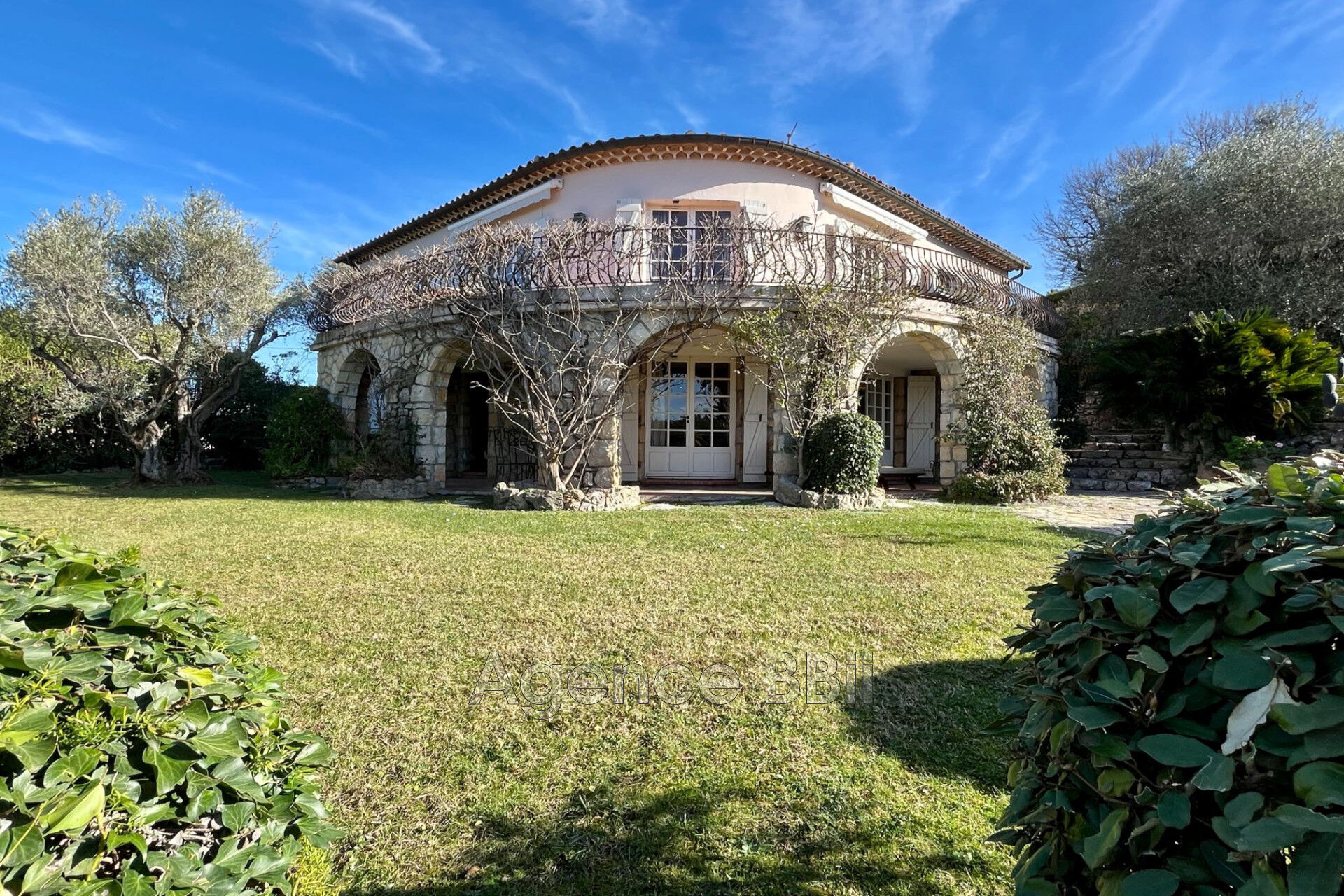 Villa / Maison 4 pièces  à vendre Mougins 06250