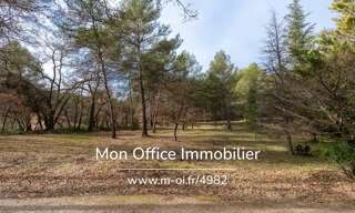 Terrain  1073 m² à vendre à La Roque-d'Anthéron (13640)