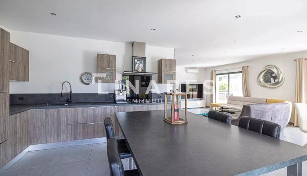 Villa / Maison 5 pièces  à vendre Bandol 83150