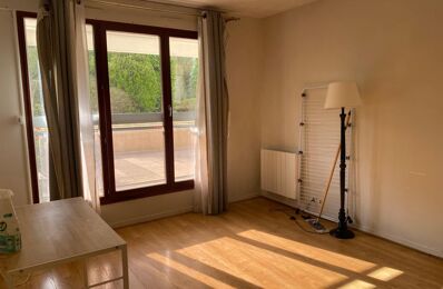 location appartement 930 € CC /mois à proximité de L'Haÿ-les-Roses (94240)