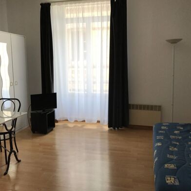 Appartement 1 pièces 400 €