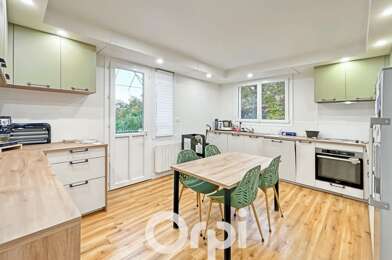 Maison 6 pièces 352207 €