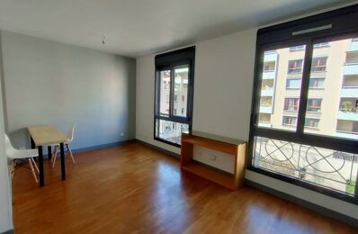 location appartement 828 € CC /mois à proximité de Lyon 8 (69008)