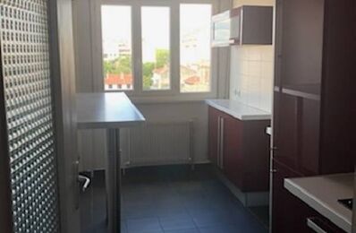 location appartement 1 000 € CC /mois à proximité de Saint-Fons (69190)