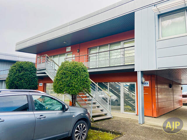 Bureaux Lesparre pour investisseur ! — photo du bien