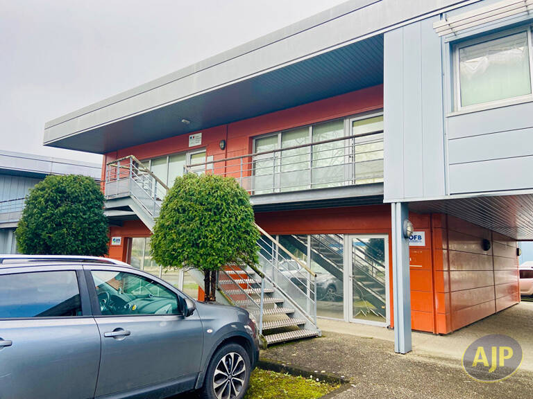 Bureaux Lesparre pour investisseur ! — photo 1