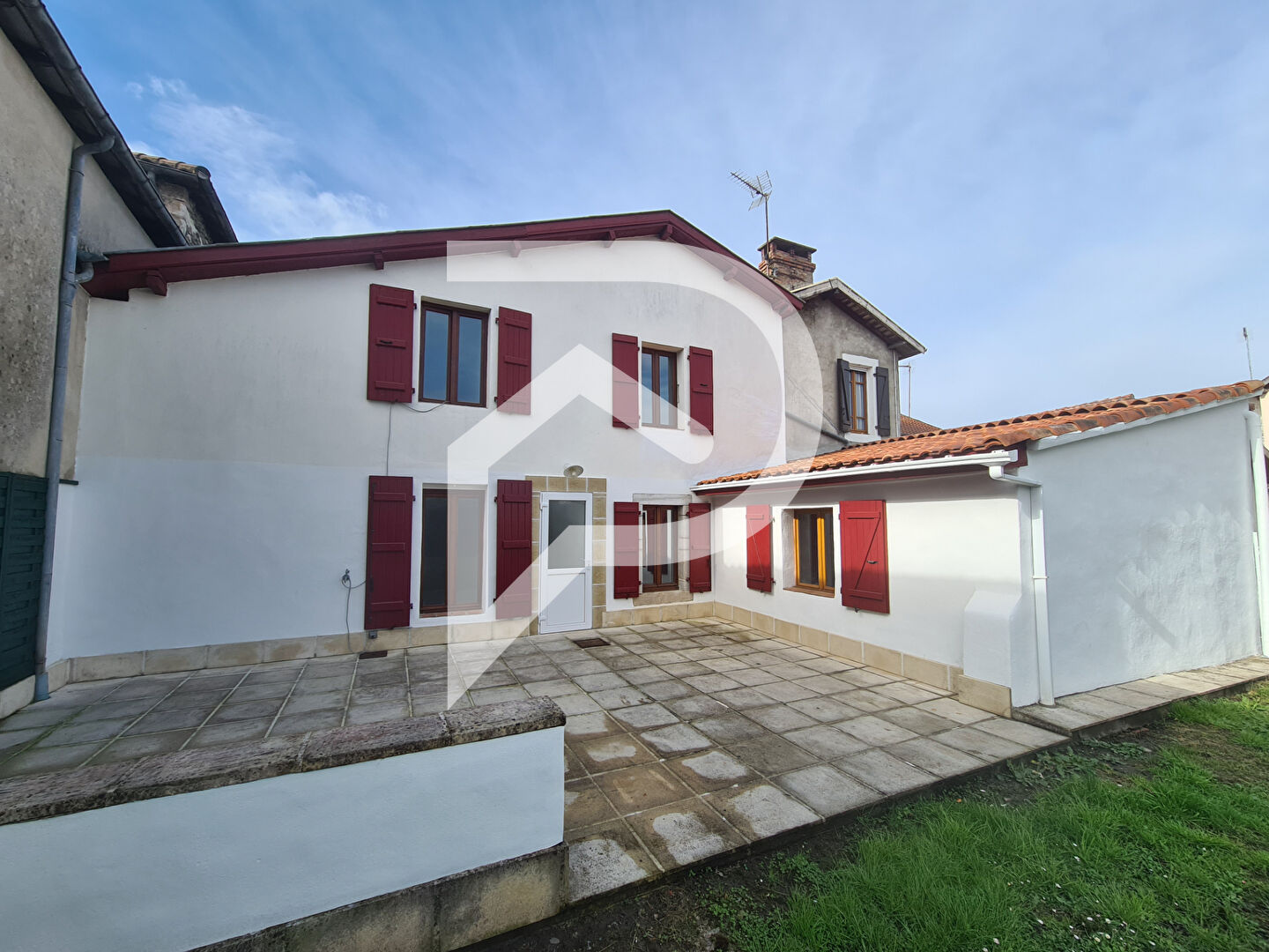 Villa / Maison 6 pièces  à vendre Bellocq 64270