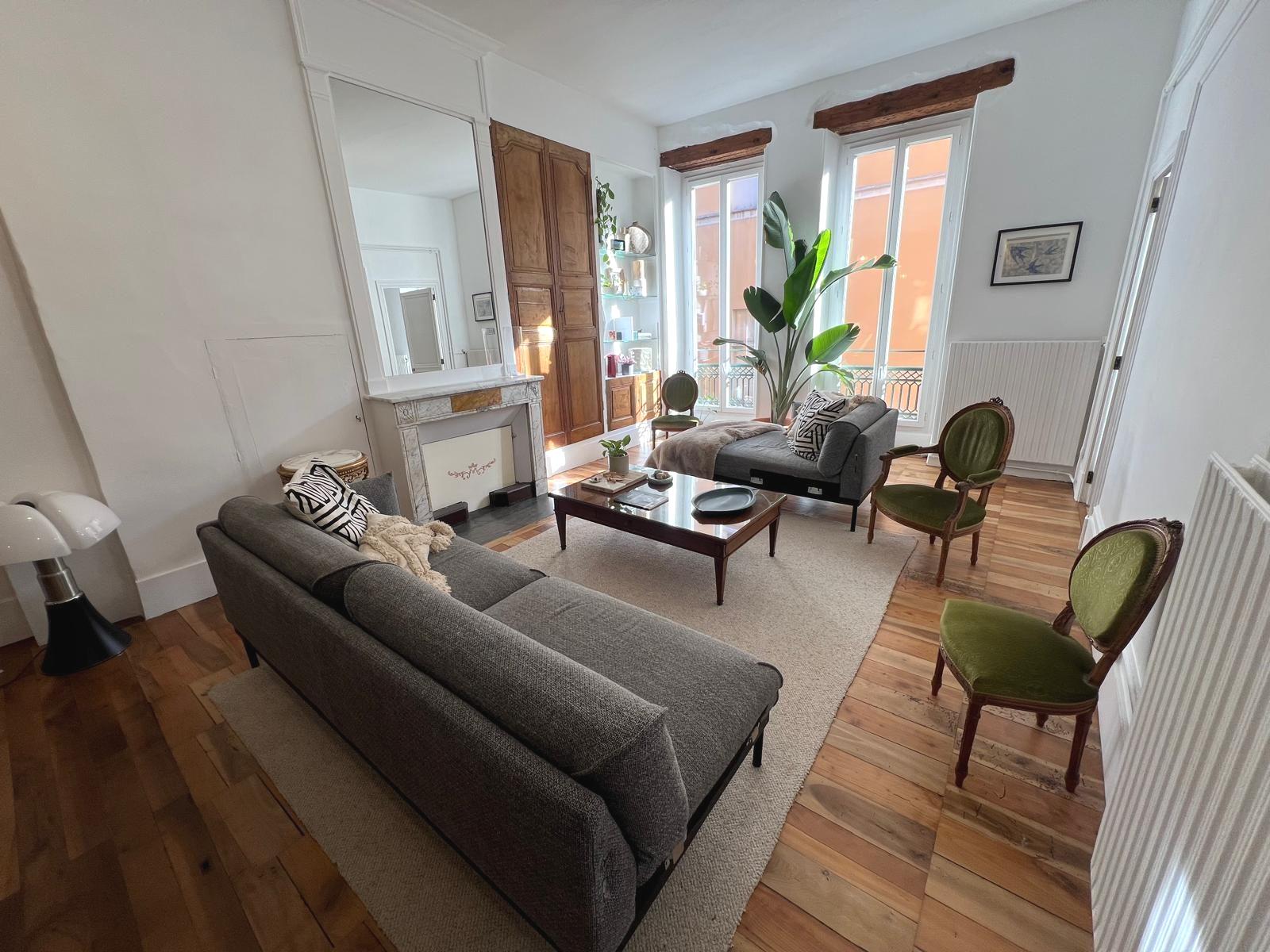 Appartement 5 pièces  à louer Grenoble 38000