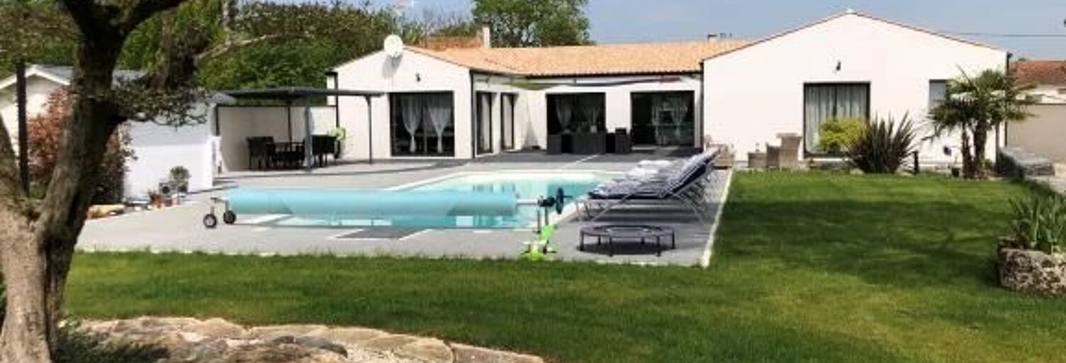 Maison 6 Pièces 196 m² à vendre à Le Thou (17290)