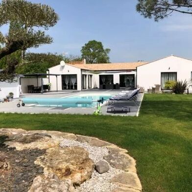 Maison 6 pièces 725000 €