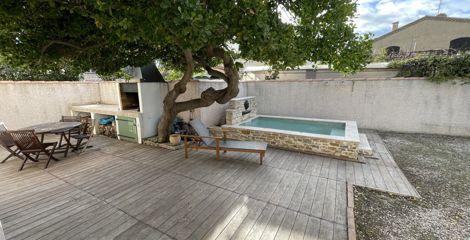 FRONTIGNAN LAPEYRADE MAISON DE VILLE T4 DE 104 M2 SUR PARCEL — photo 1