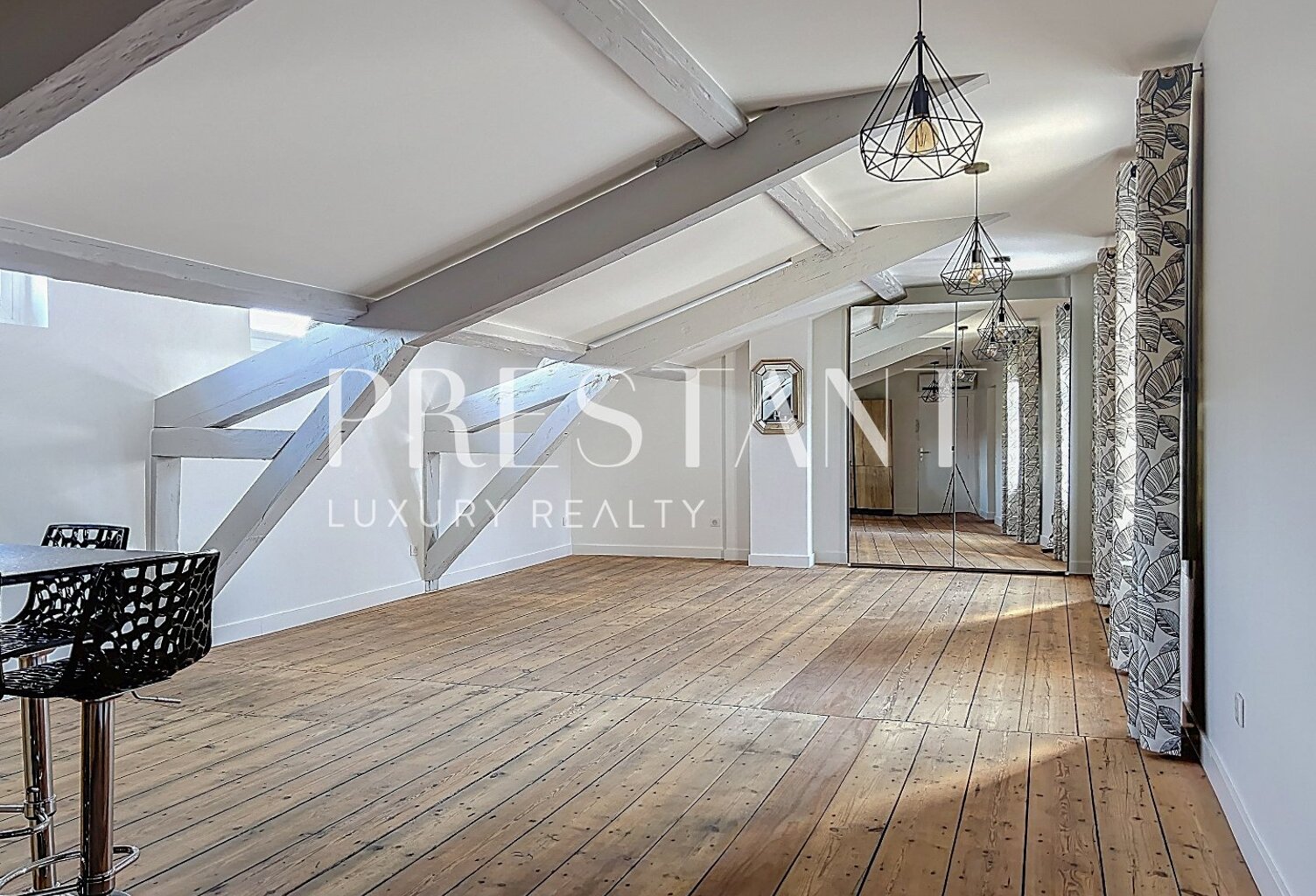Appartement — photo 1
