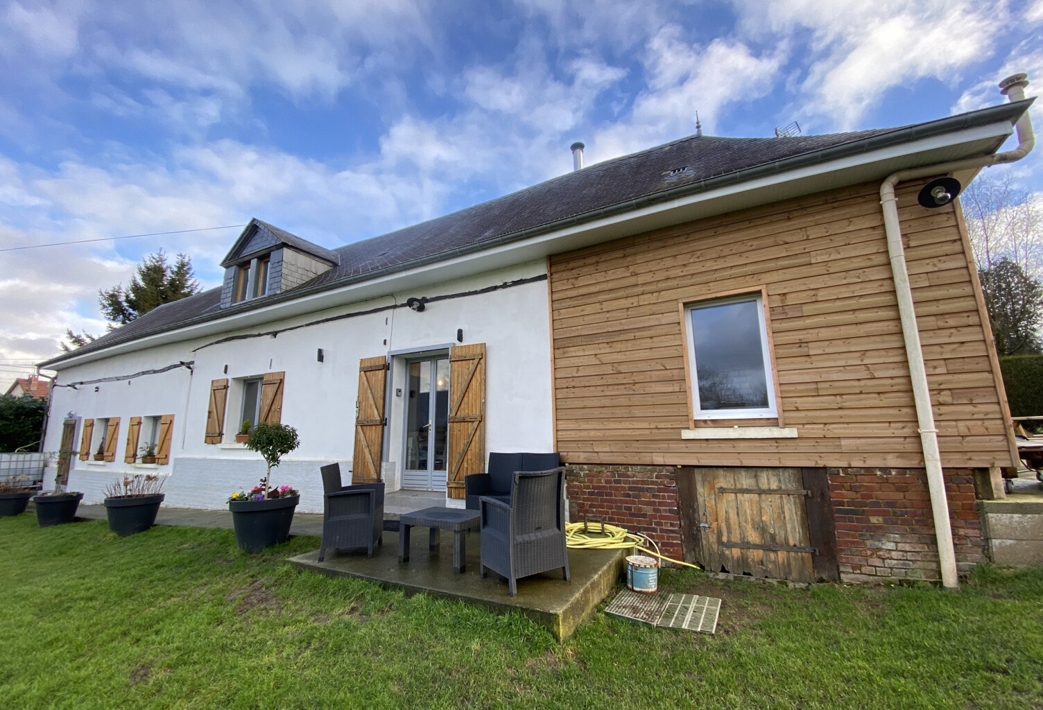Maison située proche d'Aumale sur un terrain de 9816m2 — photo 1
