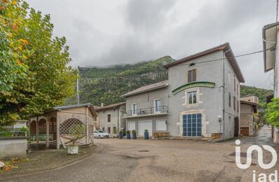 immeuble  pièces 400 m2 à vendre à Veurey-Voroize (38113)