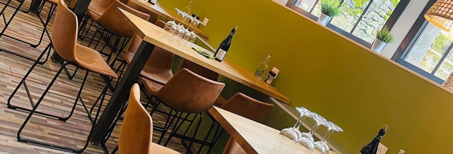 Commerce 3 Pièces 210 m² à vendre à Riom-ès-Montagnes (15400)