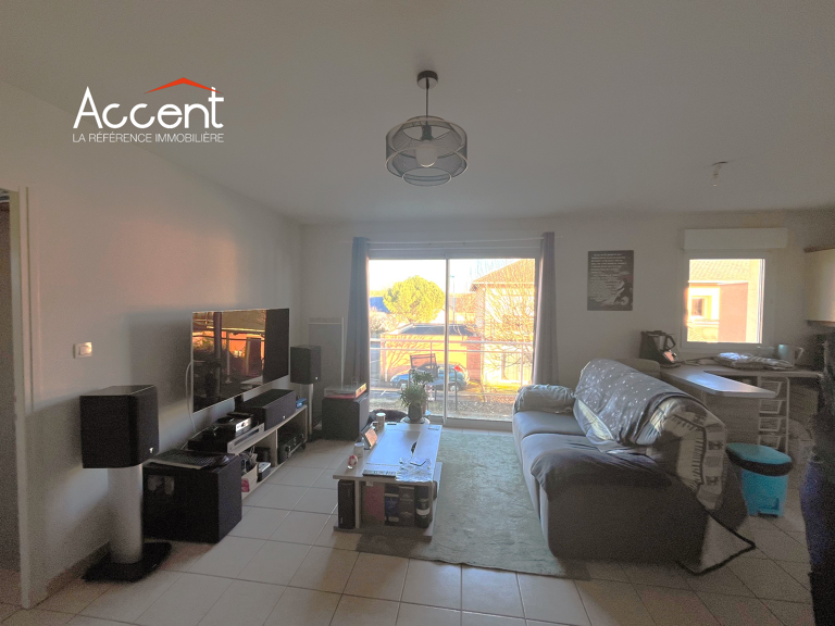 ... VENDU.... À Vendre - Appartement T2    Les Balquières, Onet-le-Château — photo 1