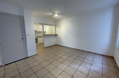 location appartement 745 € CC /mois à proximité de Castries (34160)