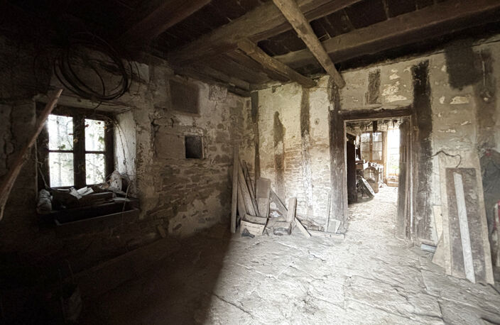 Maison de village ancienne à rénover — photo 2